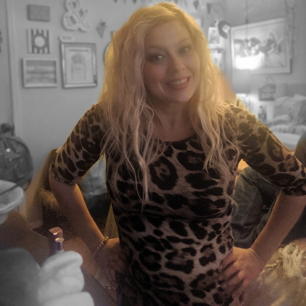 Meet your Posher, Jeni